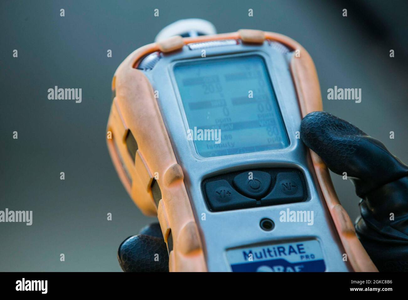 Les marins américains et les marins de la Chemical Biological incident Response Force (CBIRF) participent à un exercice de préparation à la mission (MRX) à bord de fort AP Hill, en Virginie, le 10 mars 2021. Les Marines et les marins stationnés au CBIRF organisent des événements MRX afin de maîtriser parfaitement les opérations de sauvetage, quel que soit leur poste, au cas où le CBIRF serait appelé à agir. Banque D'Images