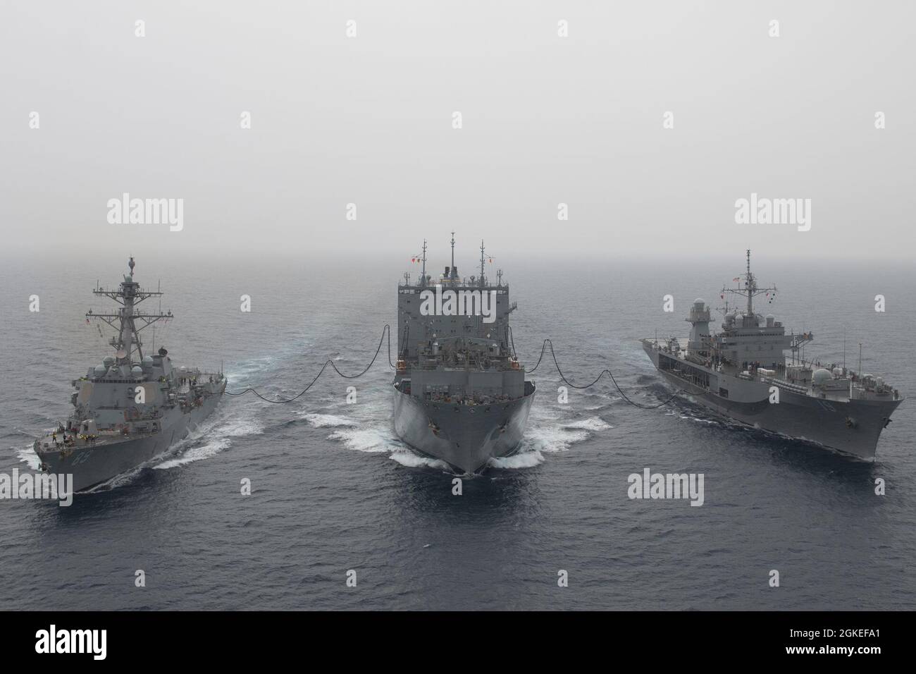 MER DE CHINE ORIENTALE (30 mars 2020) - USS Blue Ridge, navire amiral ...