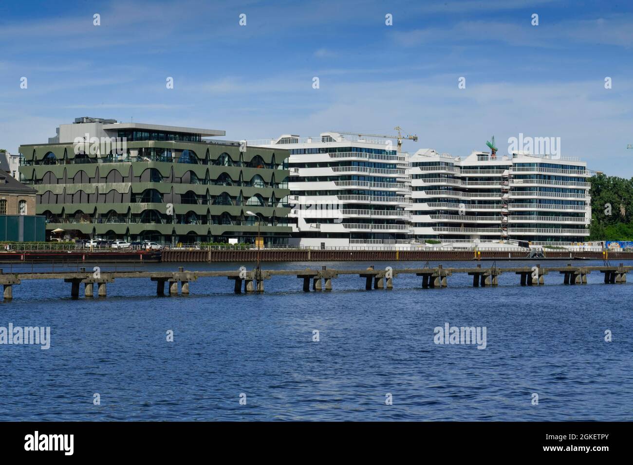 Maison de mode Labels Berlin 2 et résidentiel bâtiment VAGUE Waterside Living, Osthafen, Friedrichshain, Berlin, Allemagne Banque D'Images