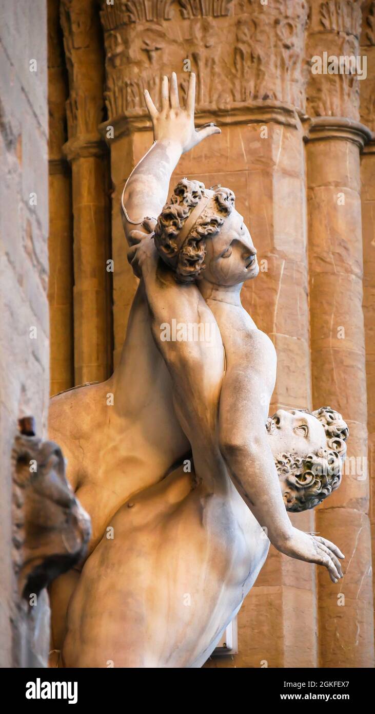 Statue de Ratto delle Sabine à Loggia de Lanzi à Florence Banque D'Images