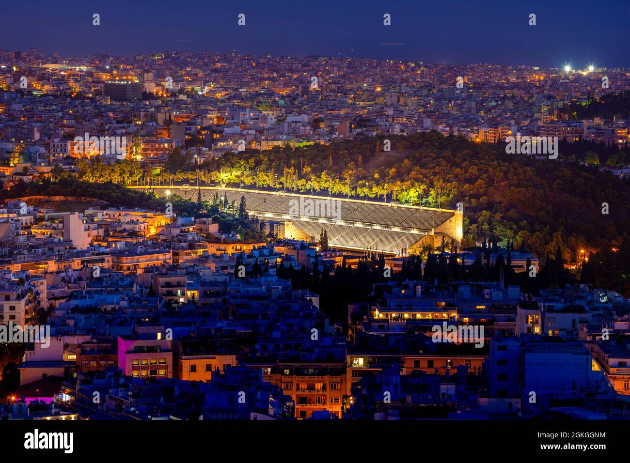 Stade panathénaïque à Athènes, Grèce (a accueilli les premiers Jeux Olympiques modernes en 1896), également connu sous le nom de Kalimarmarmaro qui signifie bonne pierre de marbre Banque D'Images