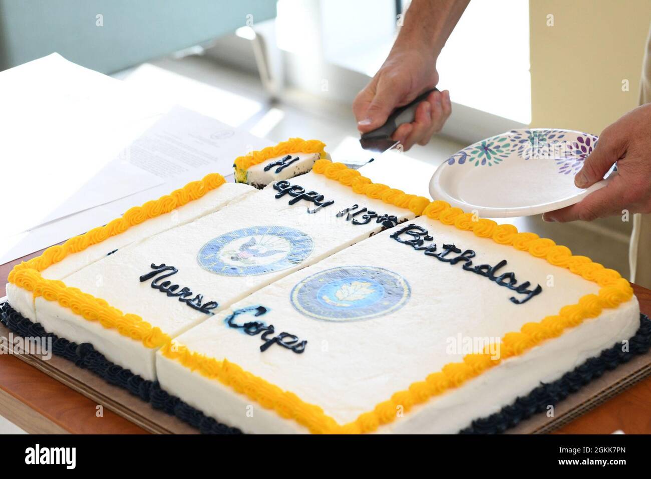 Le Commandement De L Etat De Preparation Et De L Entrainement En Medecine Navale Celebre Le 113e Anniversaire Du Corps Infirmier De La Marine A La Clinique De Sante De La Branche De Kaneohe