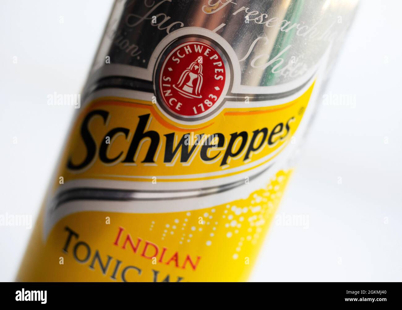 Dans cette photo illustration peut de Schweppes Indian Tonic Banque D'Images