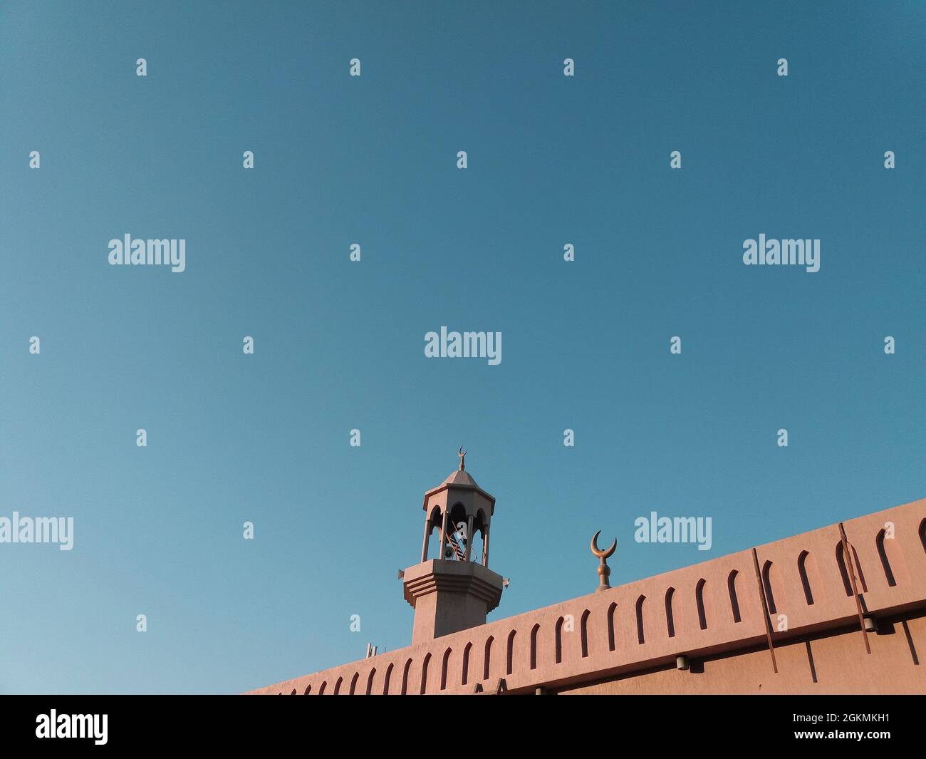 Vue extérieure sur la mosquée. Heure du soir. Banque D'Images