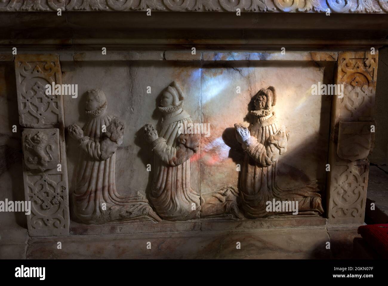 Détail du monument Brudenell, église Saint-Denys, Stonton Wyville, Leicestershire, Angleterre, ROYAUME-UNI Banque D'Images