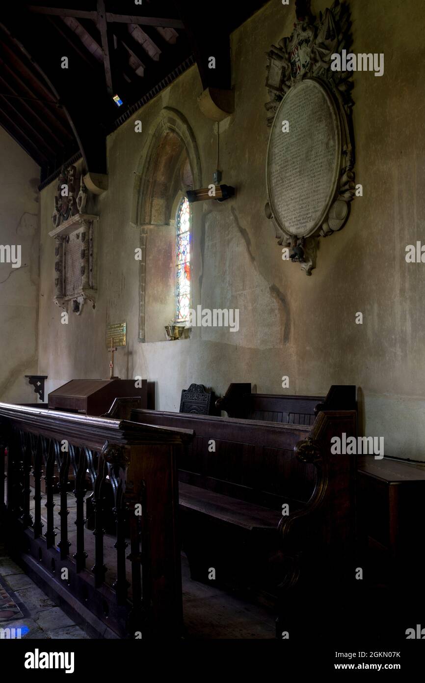 Vue intérieure, église St. Denys, Stonton Wyville, Leicestershire, Angleterre, ROYAUME-UNI Banque D'Images