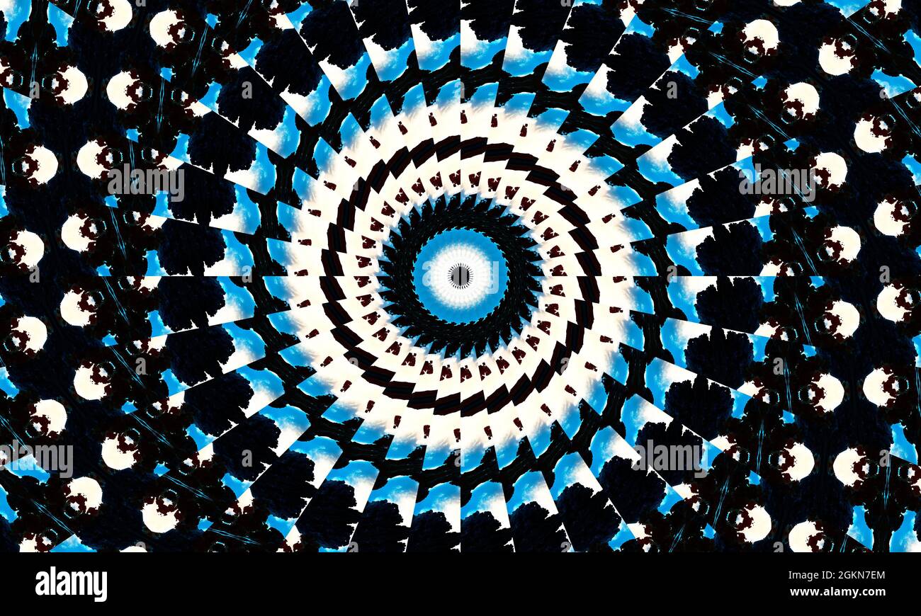 Spirale beige sur kaléidoscope bleu. Chemise Batik beige. Arrière-plan de la matrice de cravate tourbillonnelle. Kaléidoscope psychédélique hippie. Robe couleur à motif coeurs. Texture multiple art. Banque D'Images