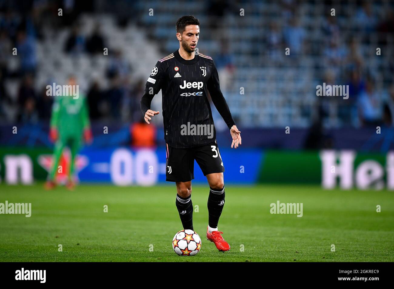 Malmö, Suède. 14 septembre 2021. Rodrigo Bentancur de Juventus FC en action lors du match de football de la Ligue des champions de l'UEFA entre Malmo FF et Juventus FC. Credit: Nicolò Campo/Alay Live News Banque D'Images