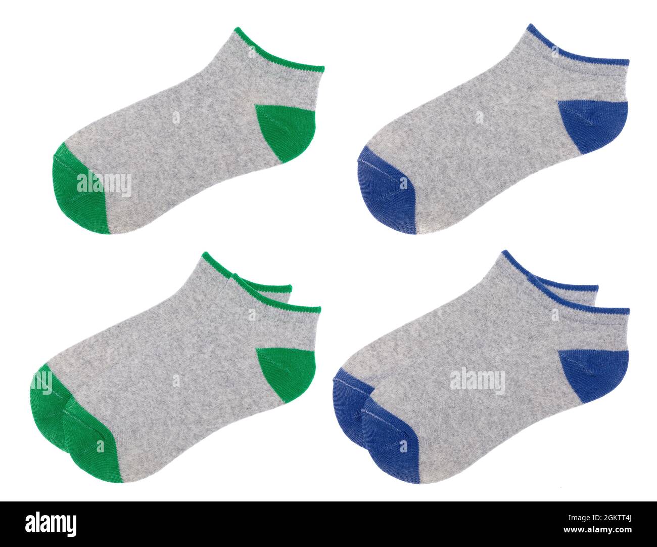 Chaussettes basses en coton mélangé gris-bleu et vert à coupe basse isolées sur fond blanc Banque D'Images