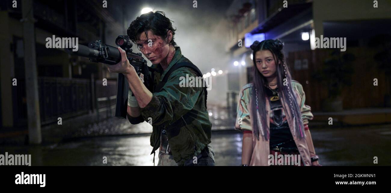 Kate est un film de thriller d'action américain de 2021 réalisé par Cedric Nicolas-Troyan et écrit par Umair Aleem. Les stars du film Mary Elizabeth Walplace, Miku Martineau, Woody Harrelson, Tadanobu Asano, Michiel Huisman, Miyavi et Jun Kunimura. Cette photographie est à usage éditorial exclusif et est le droit d'auteur de la compagnie de film et/ou le photographe assigné par la compagnie de film ou de production et ne peut être reproduite que par des publications en conjonction avec la promotion du film ci-dessus. Un crédit obligatoire pour la société de cinéma est requis. Le photographe doit également être crédité lorsqu'il est connu. Banque D'Images