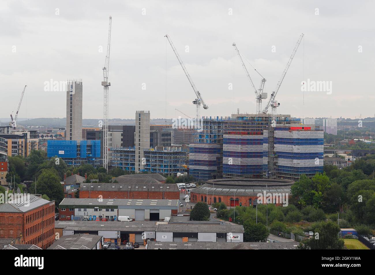 Le site de développement du pont Monk à Leeds est en cours de construction. Le site sera de 5 blocs d'appartements une fois terminé Banque D'Images