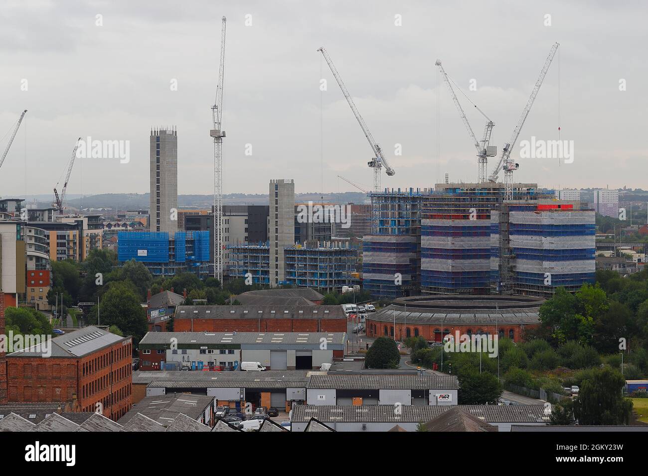 Le site de développement du pont Monk à Leeds est en cours de construction. Le site sera de 5 blocs d'appartements une fois terminé Banque D'Images