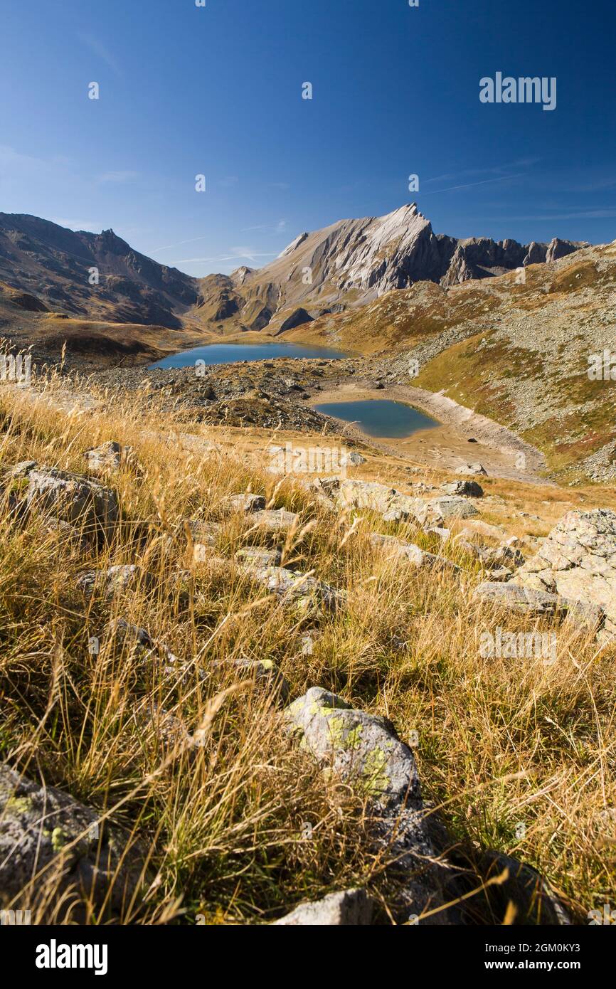 FRANCE HAUTE-SAVOIE (74) LES CONTAMINES-MONTJOIE, LES LACS JOMET, LE COL DE BONHOMME ET LE PIC DU PENNAZ Banque D'Images