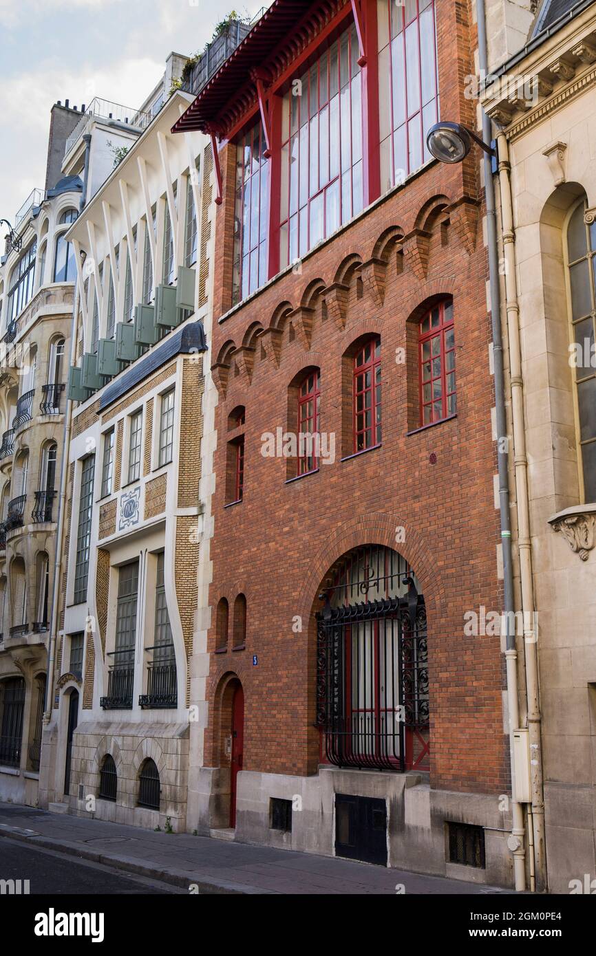 FRANCE PARIS (75) 14ÈME ARRONDISSEMENT, FAÇADE D'UNE MAISON, RUE CASSINI Banque D'Images
