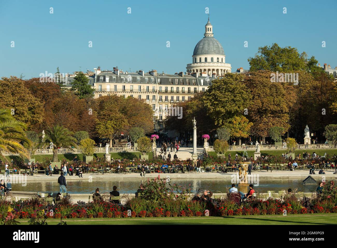 FRANCE PARIS (75) 6ÈME ARRONDISSEMENT, JARDIN DU LUXEMBOURG ET PANTHÉON EN ARRIÈRE-PLAN Banque D'Images