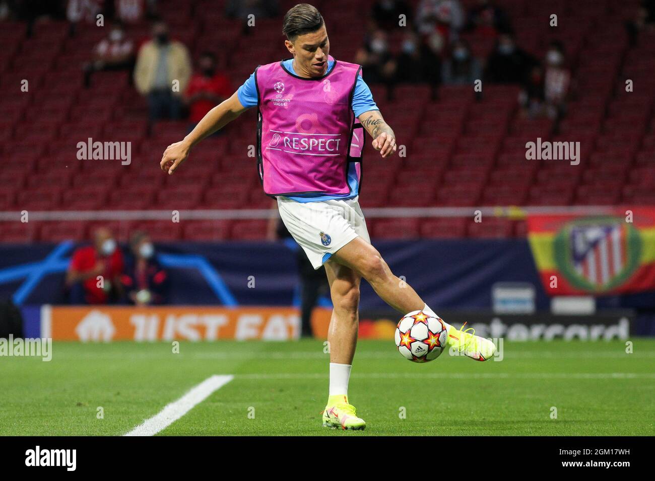 Mateus Uribe de Porto contrôle le ballon lors de la Ligue des champions de l'UEFA, Groupe B, match de football joué entre l'Atlético de Madrid et le FC Porto au stade Wanda Metropolitano le 15 septembre 2021, à Madrid, Espagne - photo: IrH/DPPI/LiveMedia Banque D'Images