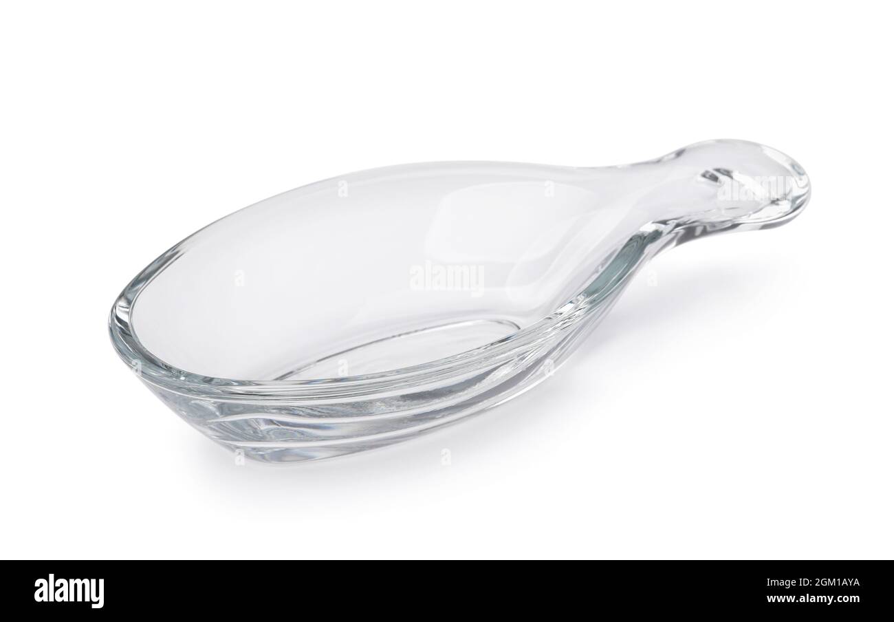 Gobelet ovale à sauce en verre avec poignée isolée sur blanc Banque D'Images