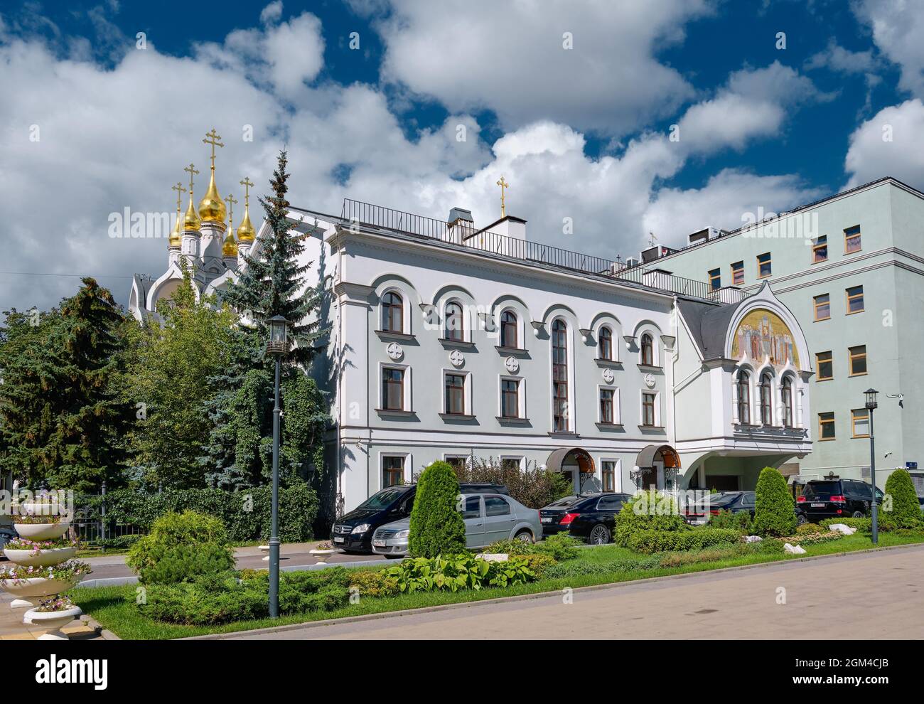 Monument, Metochion patriarcal de la Sainte Trinité Monastère Serafimo-Diveyevsky Womens et Église de la Cathédrale des Saints Diveevski : Moscou, Russ Banque D'Images