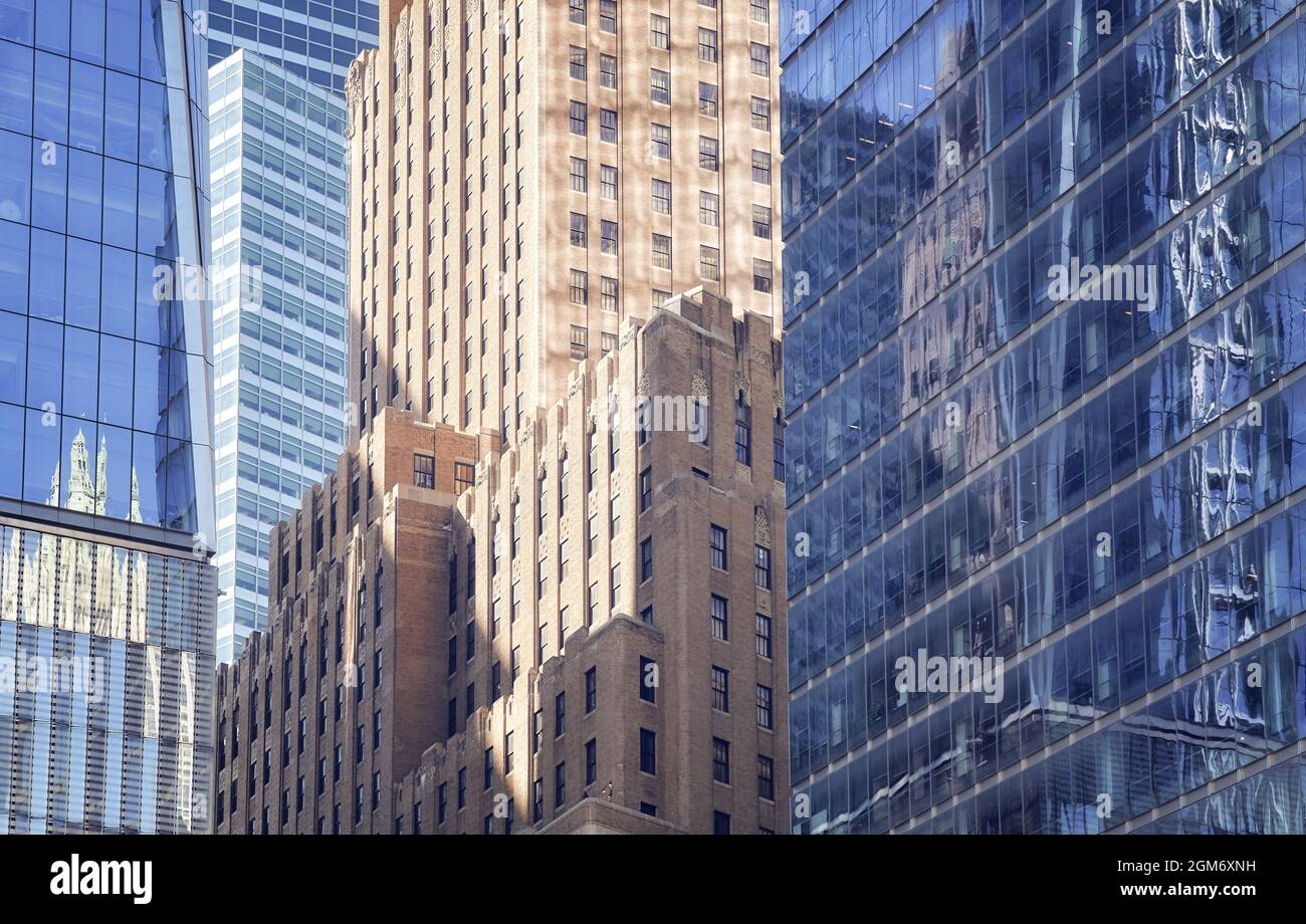 L'architecture moderne et ancienne de Manhattan, New York City, USA. Banque D'Images