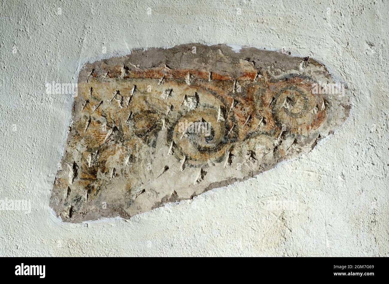 Fragment de peinture originale sur le mur intérieur de l'église Saint Melangells Pennant Melangell Powys Wales Cymru UK Banque D'Images