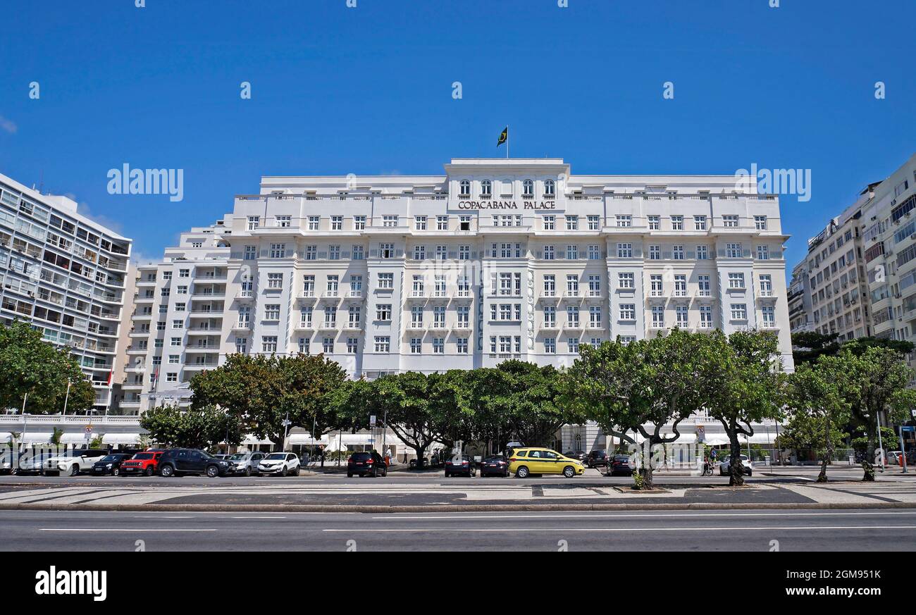 RIO DE JANEIRO, BRÉSIL - 27 DÉCEMBRE 2019 : la célèbre façade de l'hôtel Copacabana Palace Banque D'Images