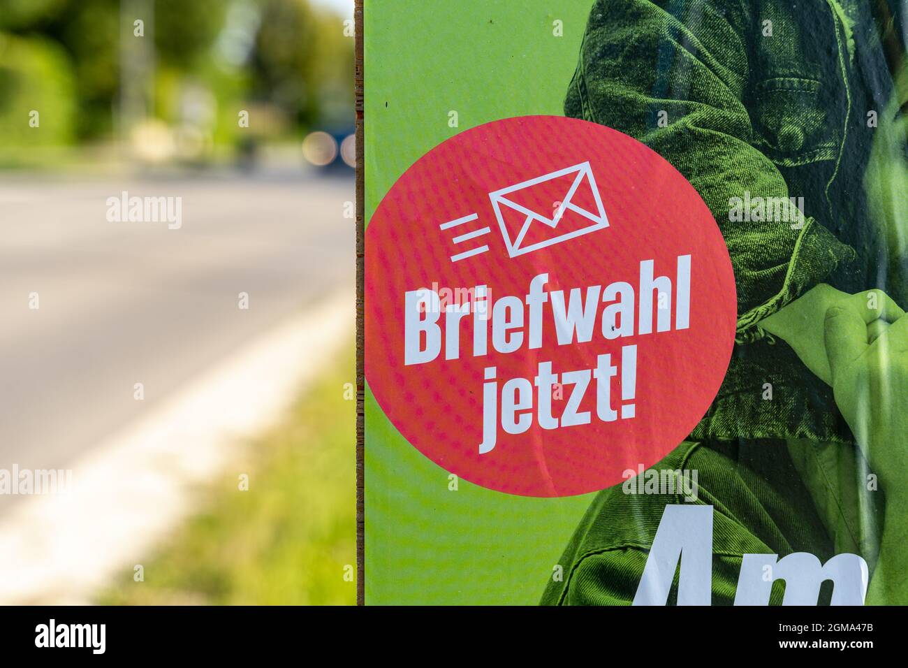 Wahlkampfplakat für Die Bundesnagswahl 2021 mit Der Aufschrift, Briefwahl Jetzt Banque D'Images