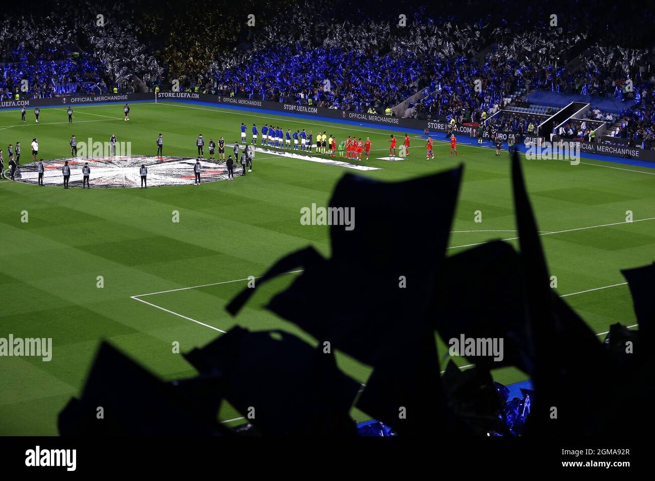 Une vie générale du stade avant le coup d'envoi avec des équipes sur le terrain pendant Leicester City v Napoli, UEFA Europa League football match, King Power Stadium, Leicester, UK-16 septembre 2021 Banque D'Images