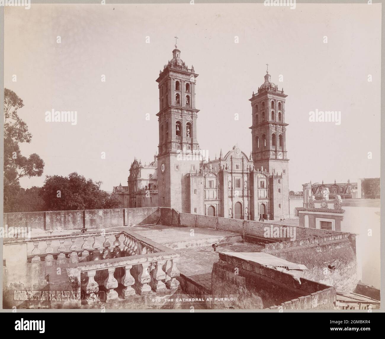 Cathédrale dans la ville de Puebla, ancien Mexico1898, photographes Mayo & Weed Banque D'Images