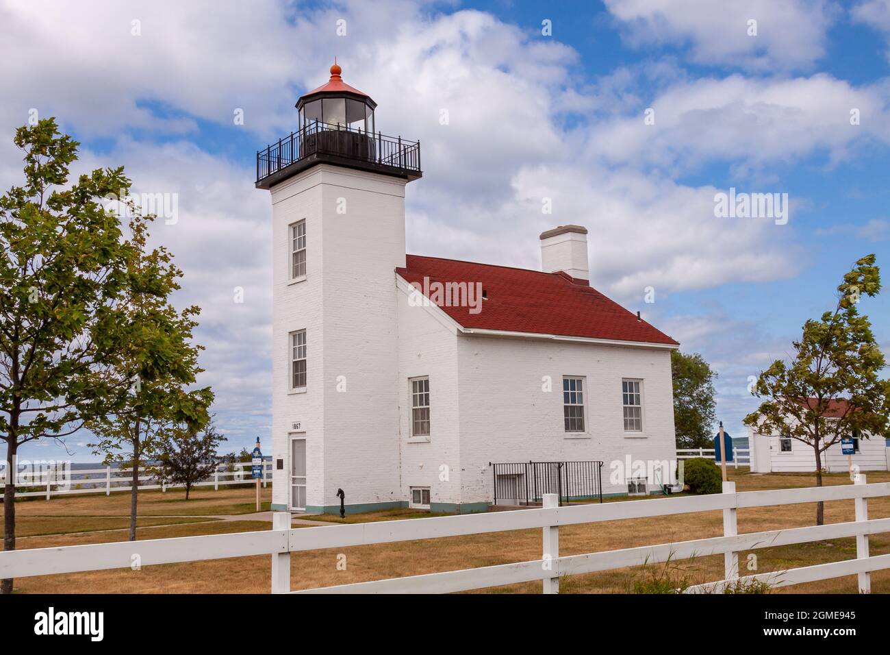 Phare de Sand point - un vieux phare en briques le long du lac Michigan Banque D'Images
