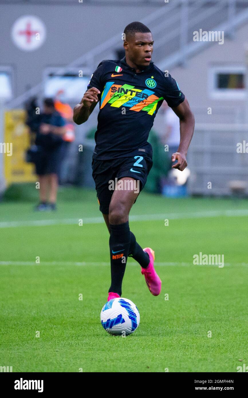 Milan, Italie - septembre 18 2021 - denzel dumfries en action pendant la série A Match Inter- Bologna San Siro stade Banque D'Images