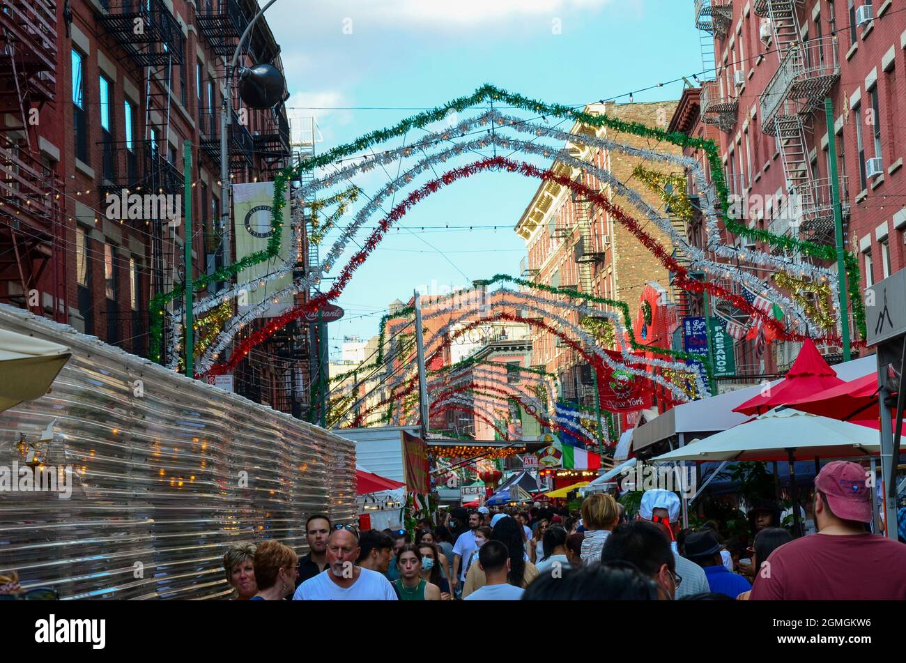 Le San Gennaro annuel est retourné à Little Italy à New York pour célébrer la culture et le patrimoine italiens dans la ville le 18 septembre 2021. Banque D'Images