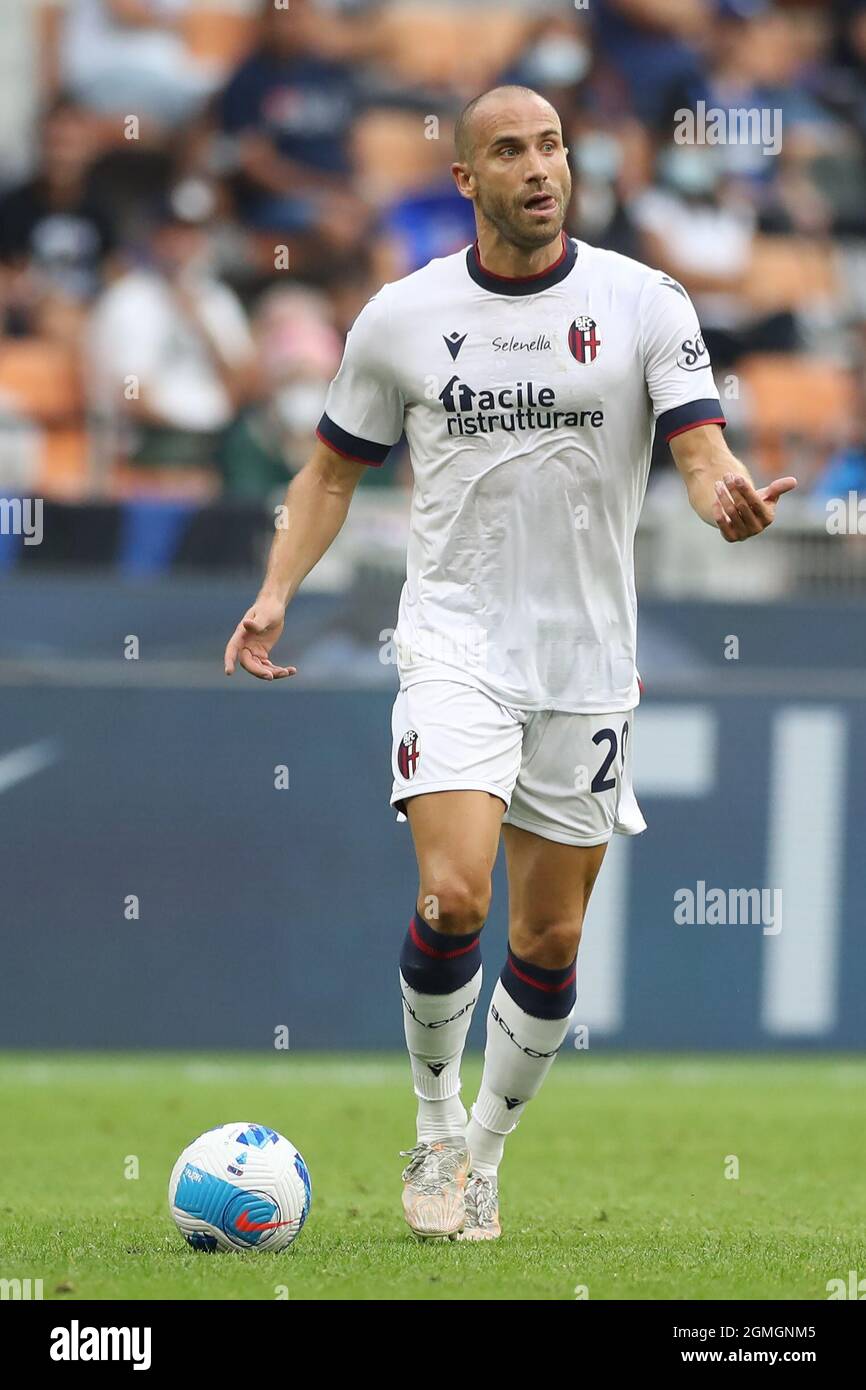 Milan, Italie, 18 septembre 2021. Lorenzo de Silvestri du FC Bologna lors de la série Un match à Giuseppe Meazza, Milan. Le crédit photo devrait se lire: Jonathan Moscrop / Sportimage Banque D'Images