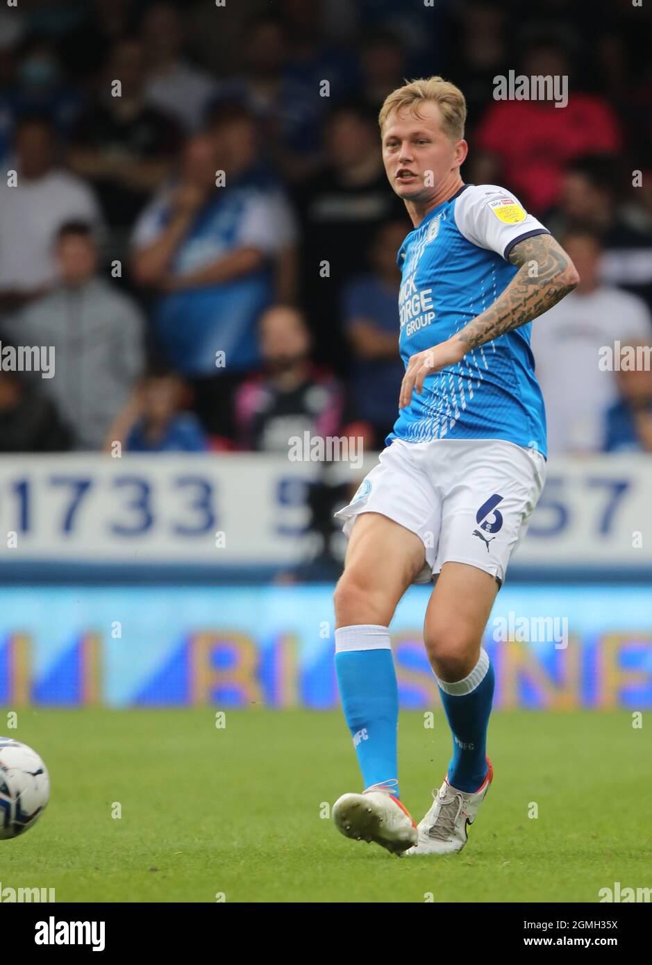 Peterborough, Royaume-Uni. 18 septembre 2021. Frankie Kent (pu) au championnat EFL de Peterborough United et Birmingham City, au Weston Homes Stadium, Peterborough, Cambridgeshire. Crédit : Paul Marriott/Alay Live News Banque D'Images