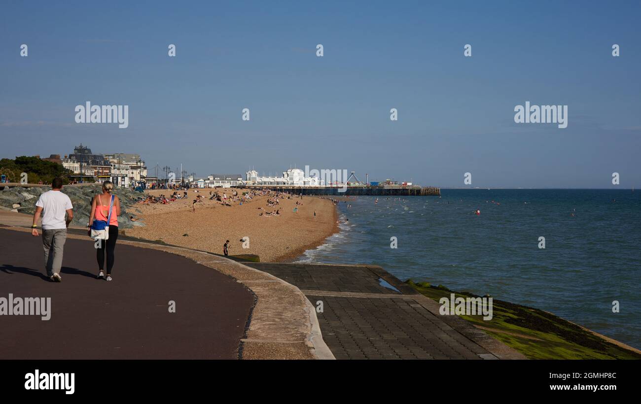 Vue sur le front de mer de Southsea à Portsmouth en septembre 2021. Banque D'Images