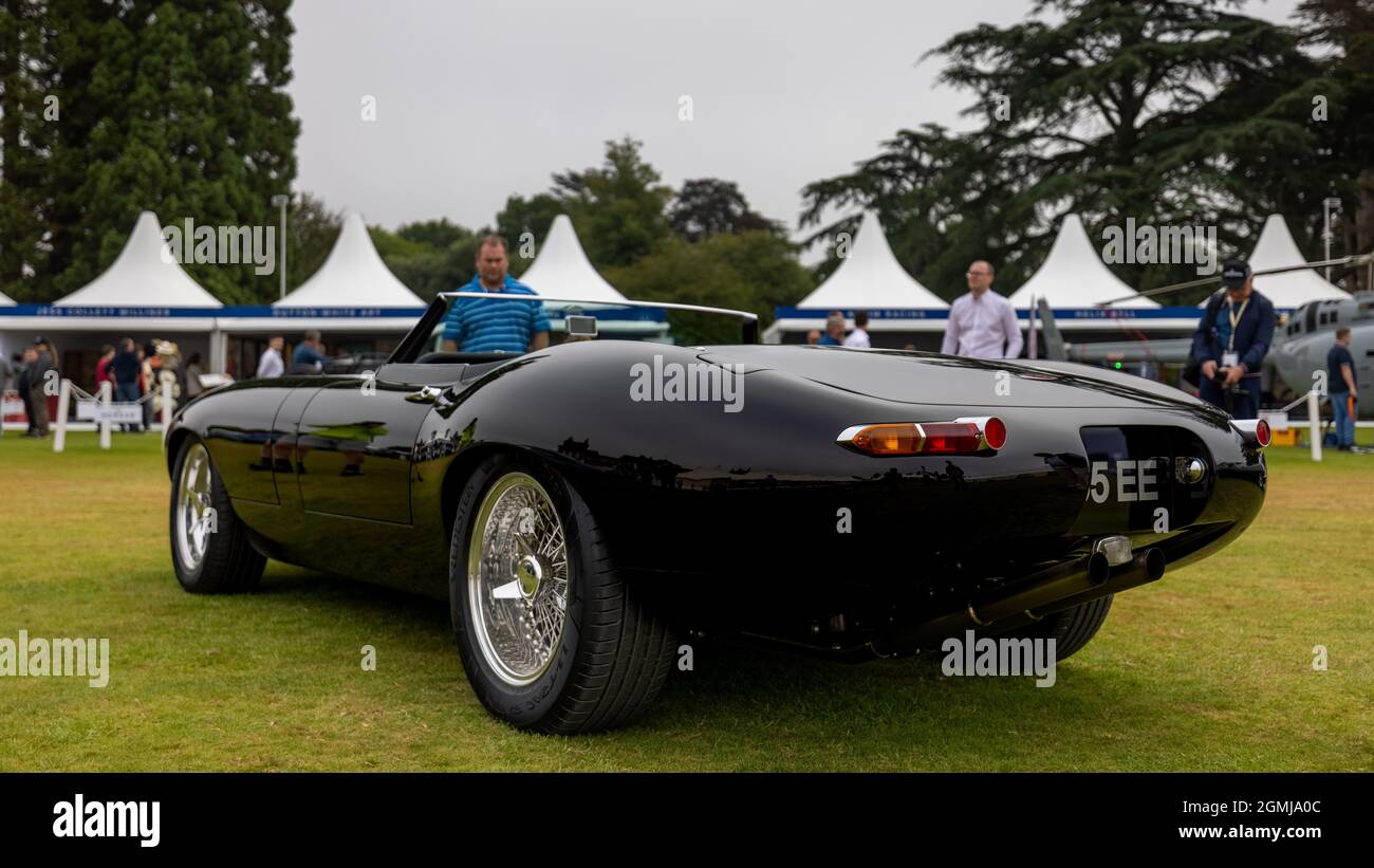 Jaguar E-Type Eagle Speedster’35EE’ en exposition au Concours d’élégance qui s’est tenu au Palais de Blenheim le 5 septembre 2021 Banque D'Images