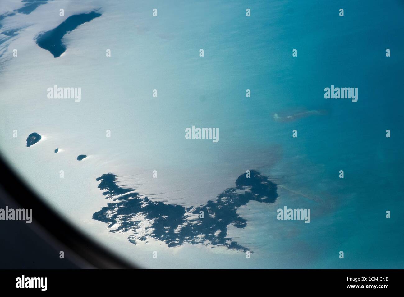 Vue aérienne de petites clés (cayos) au large de la côte centrale sud de Cuba Banque D'Images