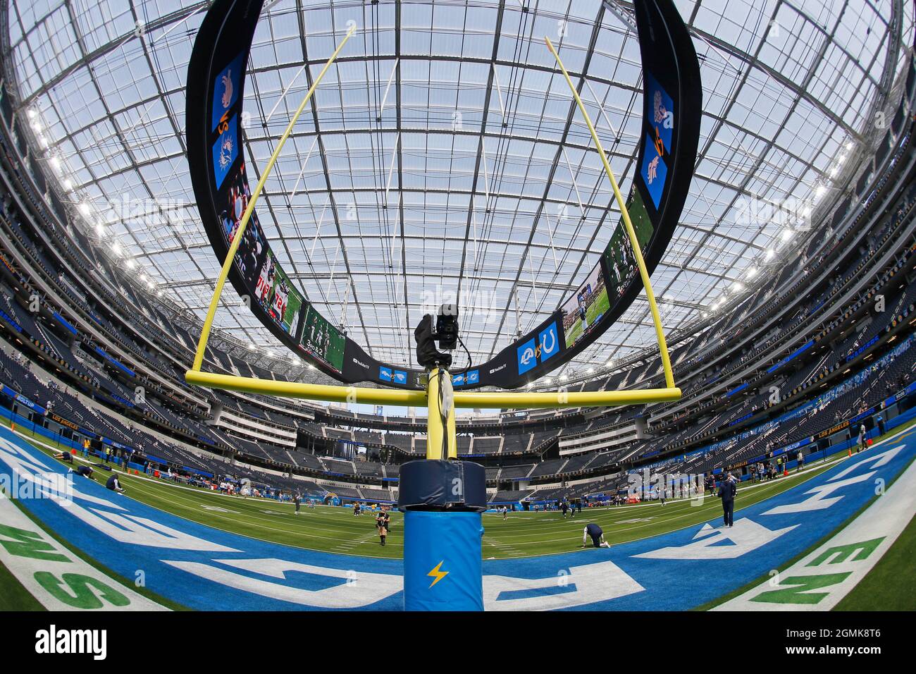 Inglewood, Californie, États-Unis. 19 septembre 2021. Vue générale du stade SOFI avant le match de football de la NFL entre les Chargers de Los Angeles et les Cowboys de Dallas au stade SOFI d'Inglewood, en Californie. Crédit photo obligatoire : Charles Baus/CSM/Alay Live News Banque D'Images