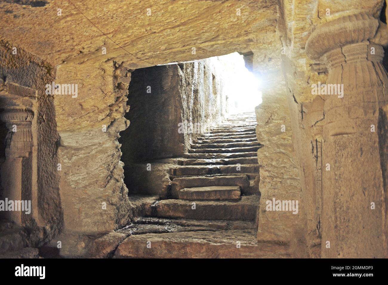 Grottes bouddhistes JOGESHWARI de 1500 ans, maharashtra, mumbai, inde Banque D'Images