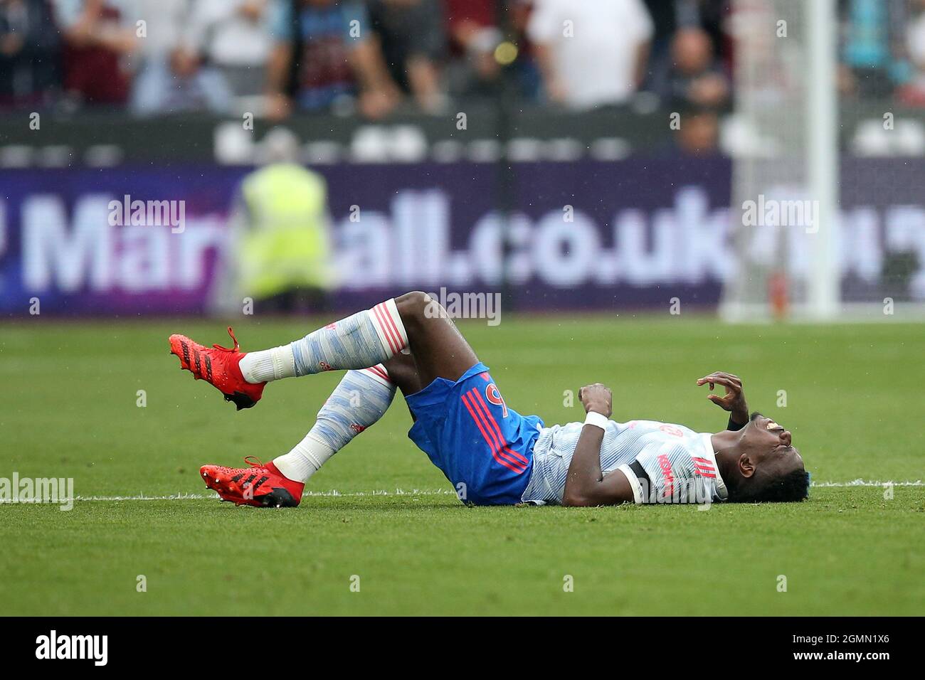 Londres, Royaume-Uni. 19 septembre 2021. Paul Pogba de Manchester Utd réagit. Match de première ligue, West Ham Utd / Manchester Utd au stade de Londres, parc olympique Queen Elizabeth à Londres, le dimanche 19 septembre 2021. Cette image ne peut être utilisée qu'à des fins éditoriales. Utilisation éditoriale uniquement, licence requise pour une utilisation commerciale. Aucune utilisation dans les Paris, les jeux ou les publications d'un seul club/ligue/joueur. photo par Andrew Orchard/Andrew Orchard sports Photography/Alamy Live News crédit: Andrew Orchard sports Photography/Alamy Live News Banque D'Images