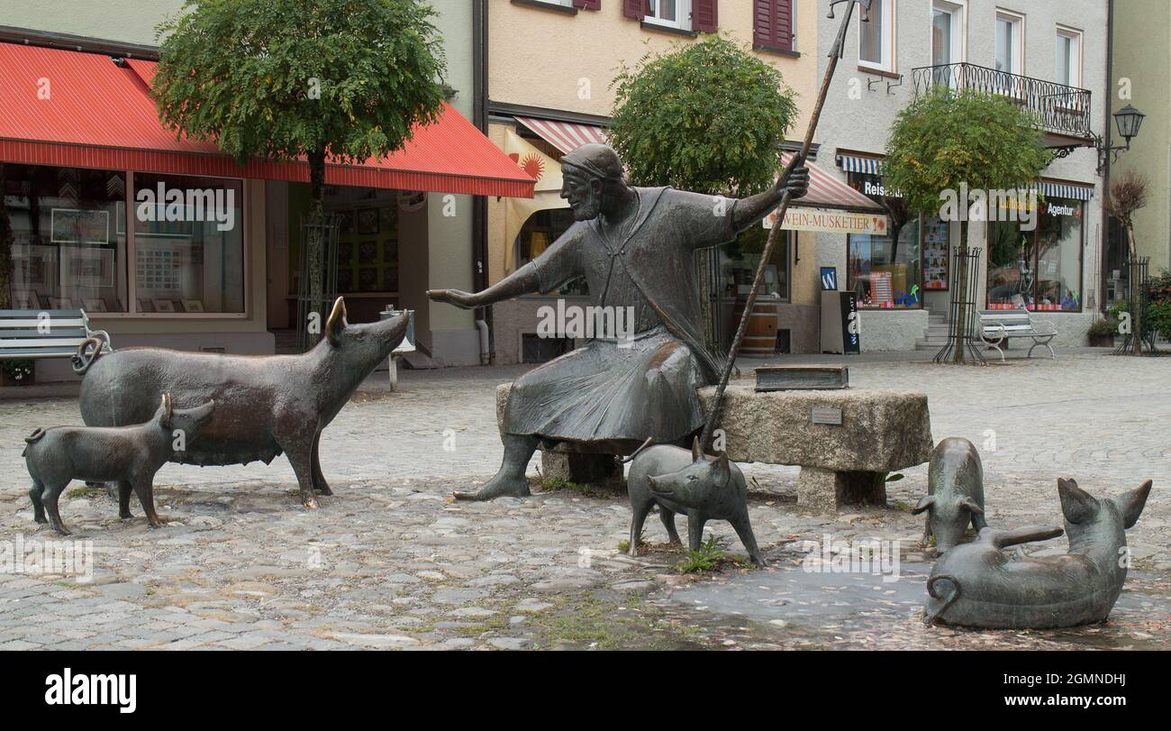 Antonius - Brunnen, sculpture de rue à Wangen à Allgaeu, Baden-Wurttenberg, Allemagne (sculpteur: Werner Gurtner). Banque D'Images