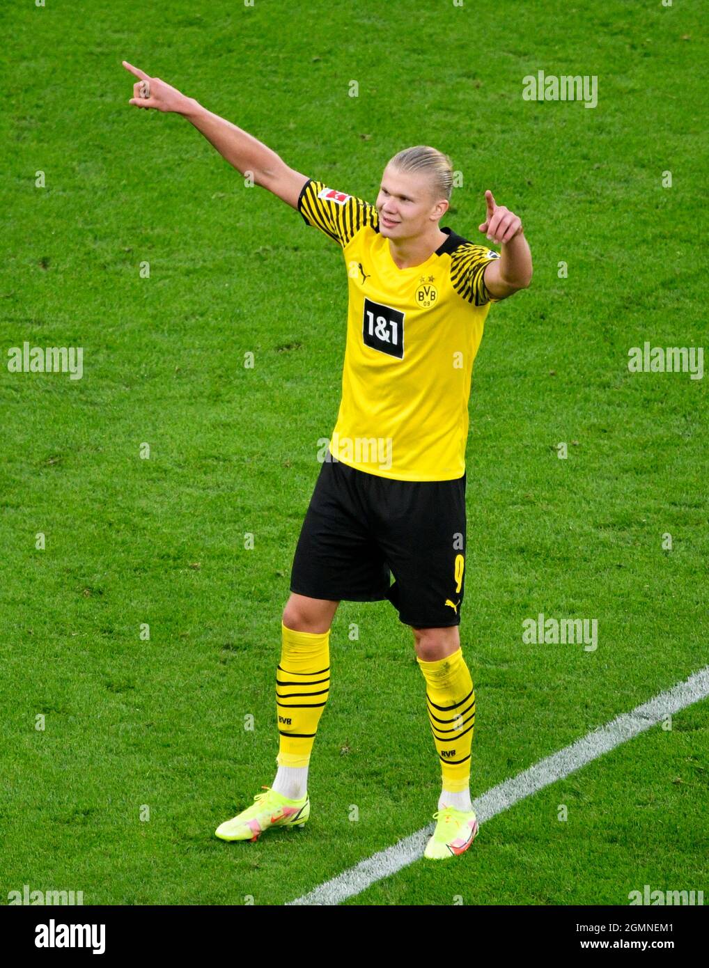 Signal Iduna Park Dortmund Allemagne, 19.9.2021 Bundesliga saison 2021/22, match jour 5, Borussia Dortmund (BVB) vs FC Union Berlin (FCU) — Erling Haaland (BVB) les RÈGLEMENTS DFL INTERDISENT TOUTE UTILISATION DE PHOTOGRAPHIES COMME SÉQUENCES D'IMAGES ET/OU QUASI-VIDÉO Banque D'Images