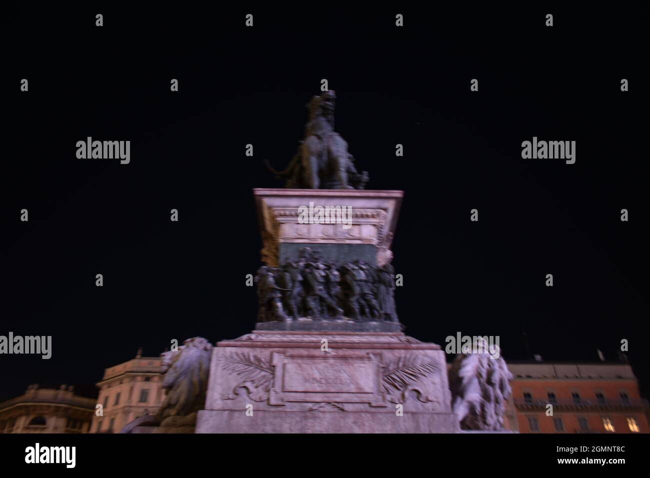 Statue à l'extérieur du Duomo di Milano Banque D'Images