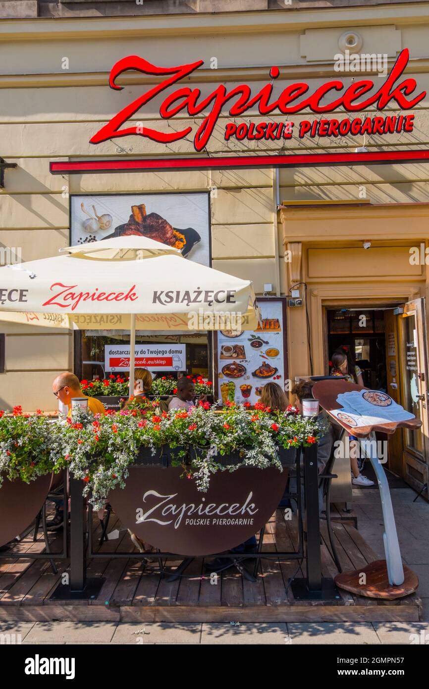 Zapiecek, chaîne de restaurants servant des piérogies et d'autres aliments polonais, Aleje Jerozolimskie, Varsovie, Pologne Banque D'Images