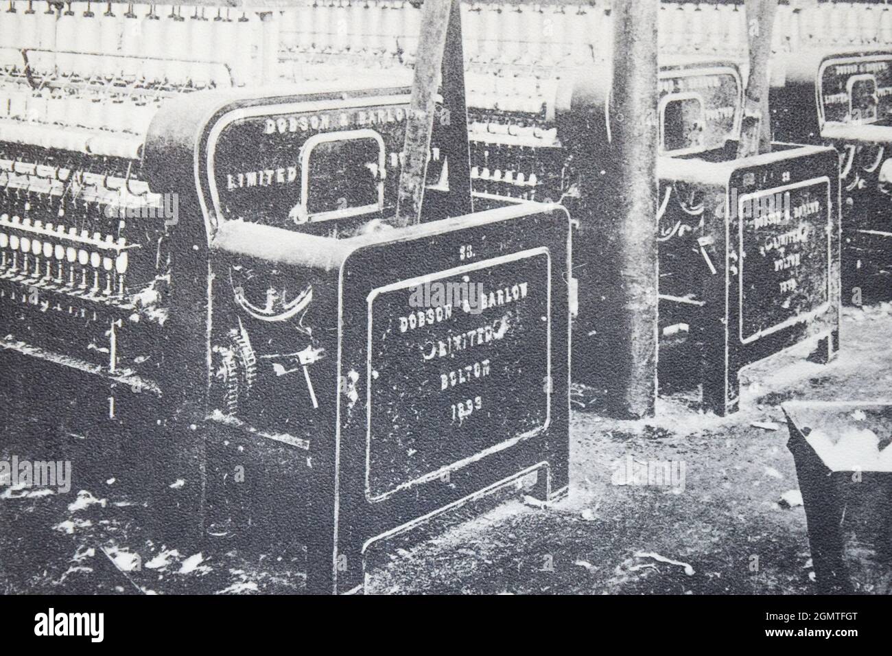 Machines de pompage d'eau Dobson & Barlow dans une usine de traitement des fibres de Transcaucasie en 1902. Banque D'Images