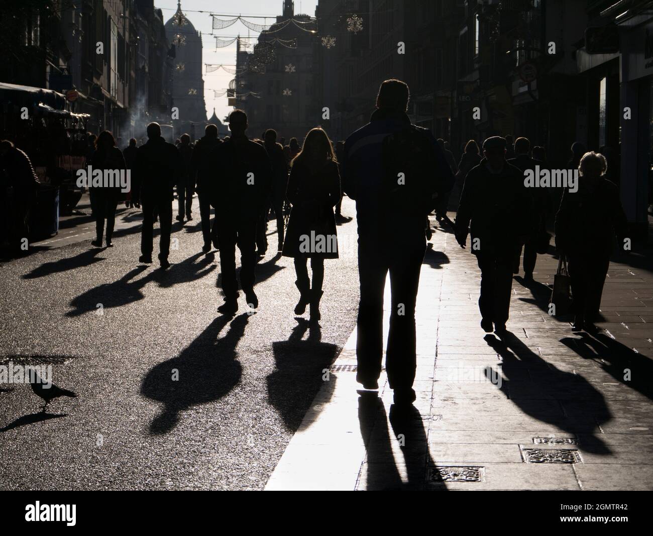 PARTIE DE LA SÉQUENCE X, COMPOSITION DIFFÉRENTE Cornmarket Street est un important centre commercial d'Oxford depuis plus de 1000 ans. Son nom provient de Banque D'Images