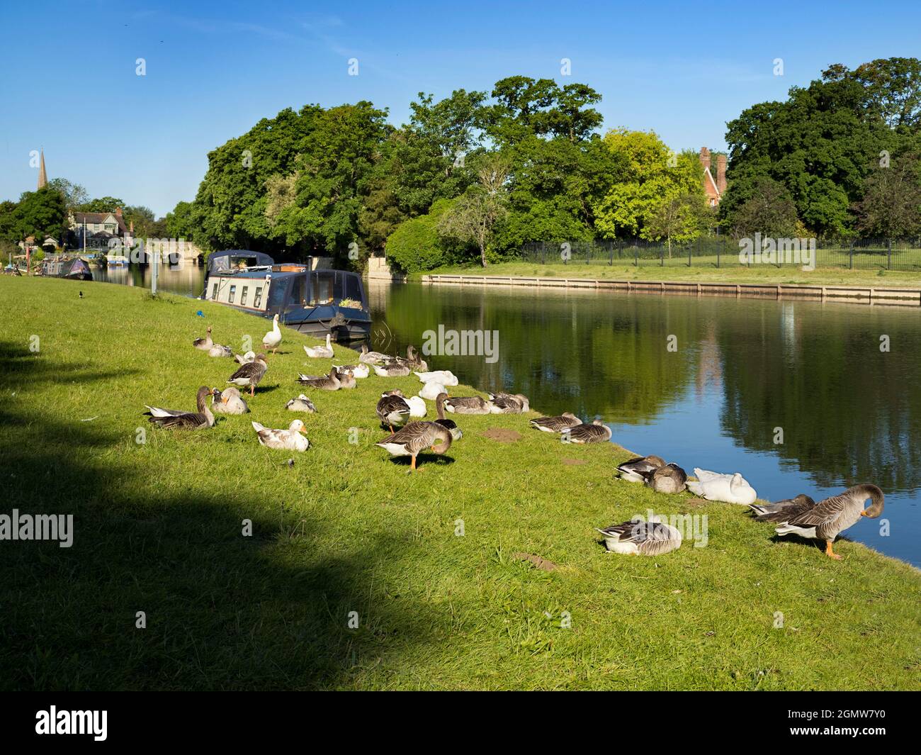Abingdon, Angleterre - 20 mai 2020; pas de personnes en vue. Abingdon-on-Thames est la plus ancienne ville d'Angleterre. Ici, nous voyons la vue de la Tamise Banque D'Images