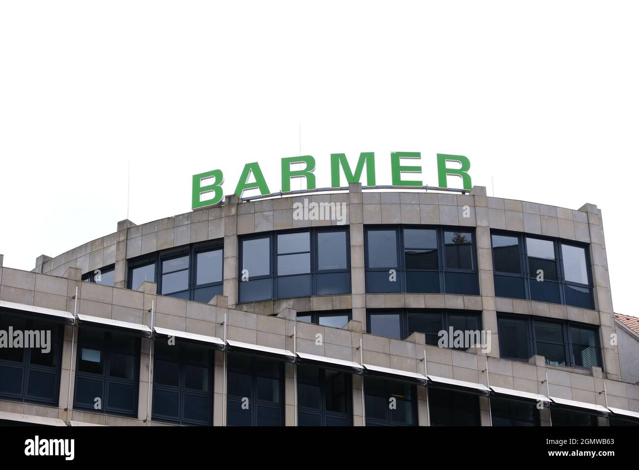 Berlin, Allemagne, 17 septembre 2021, façade du bâtiment administratif Barmer Ersatzkasse. Banque D'Images