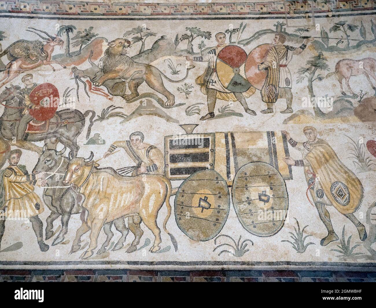 Sicile, Italie - septembre 2019 ; la Villa Romana del Casale est un somptueux palais romain situé près de la ville de Piazza Armerina en Sicile. Excavation Banque D'Images