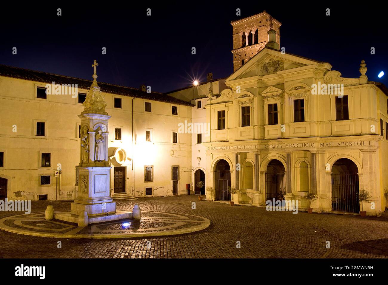Place Saint-Bartholomew, Rome, Latium, Italie, Europe Banque D'Images