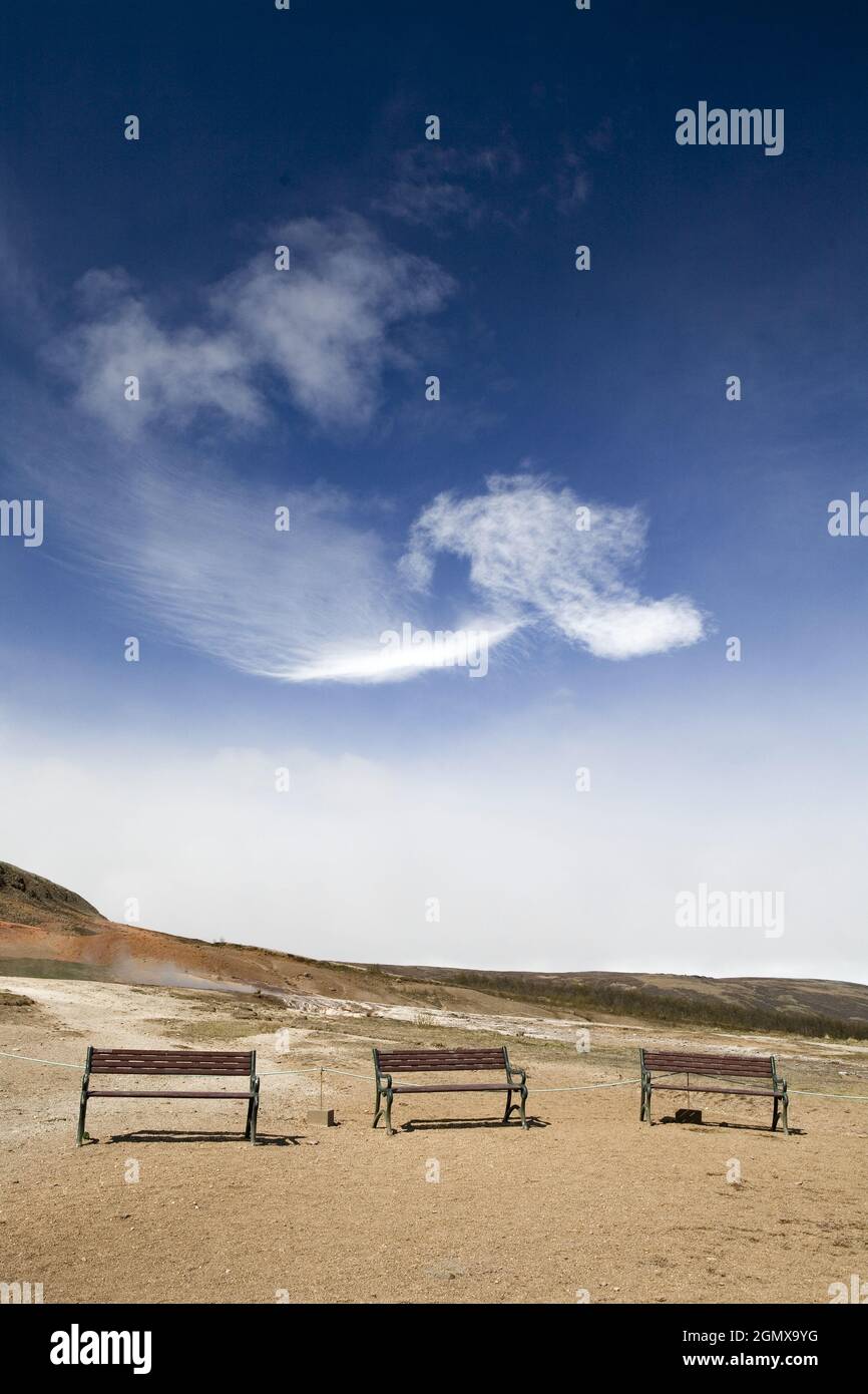 Geysir, Islande - 24 mai 2006; une zone géothermique active depuis plus de dix mille ans, la zone de source chaude de Geysir en Islande est pleine de boi spectaculaire Banque D'Images